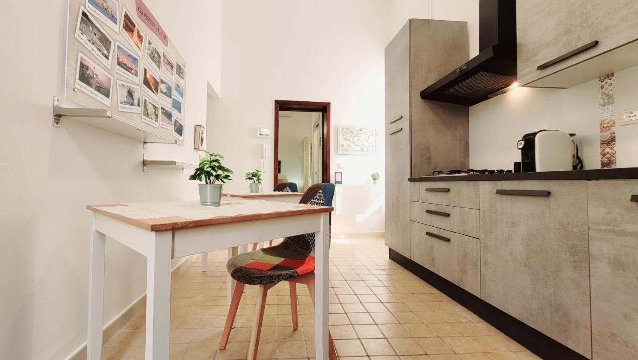 Zanzi 'S Charming Rooms Avola Exterior photo