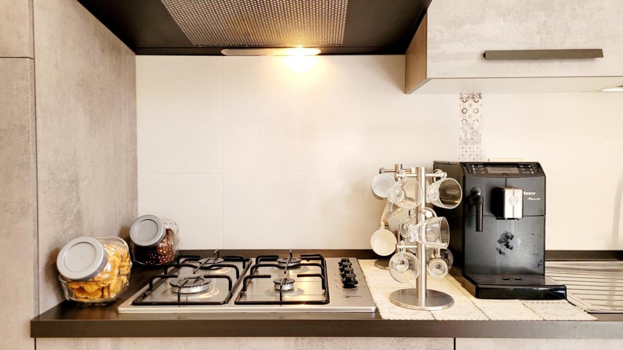 Zanzi 'S Charming Rooms Avola Exterior photo