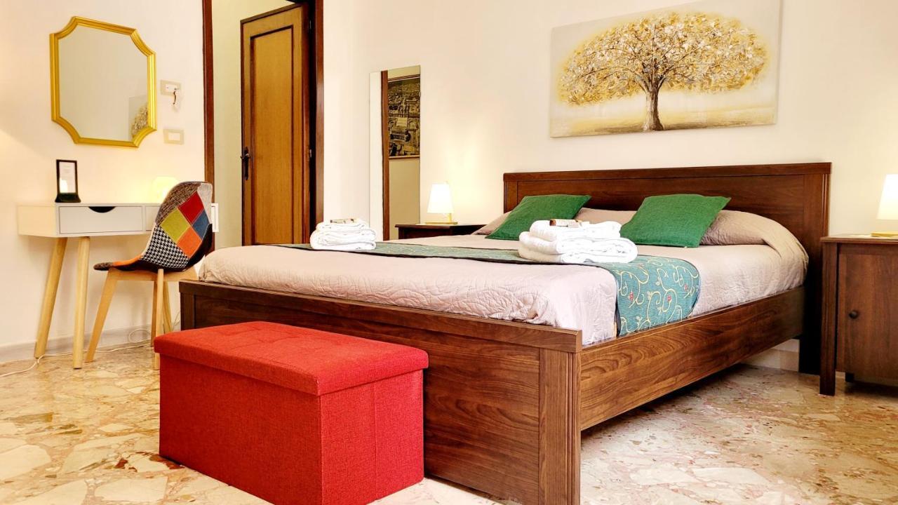 Zanzi 'S Charming Rooms Avola Exterior photo
